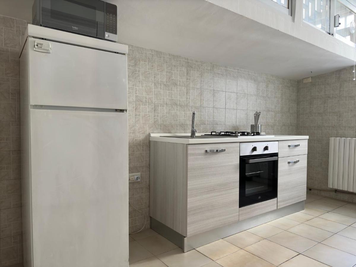 Cconforthotels Appartamento Crispi Бари Экстерьер фото