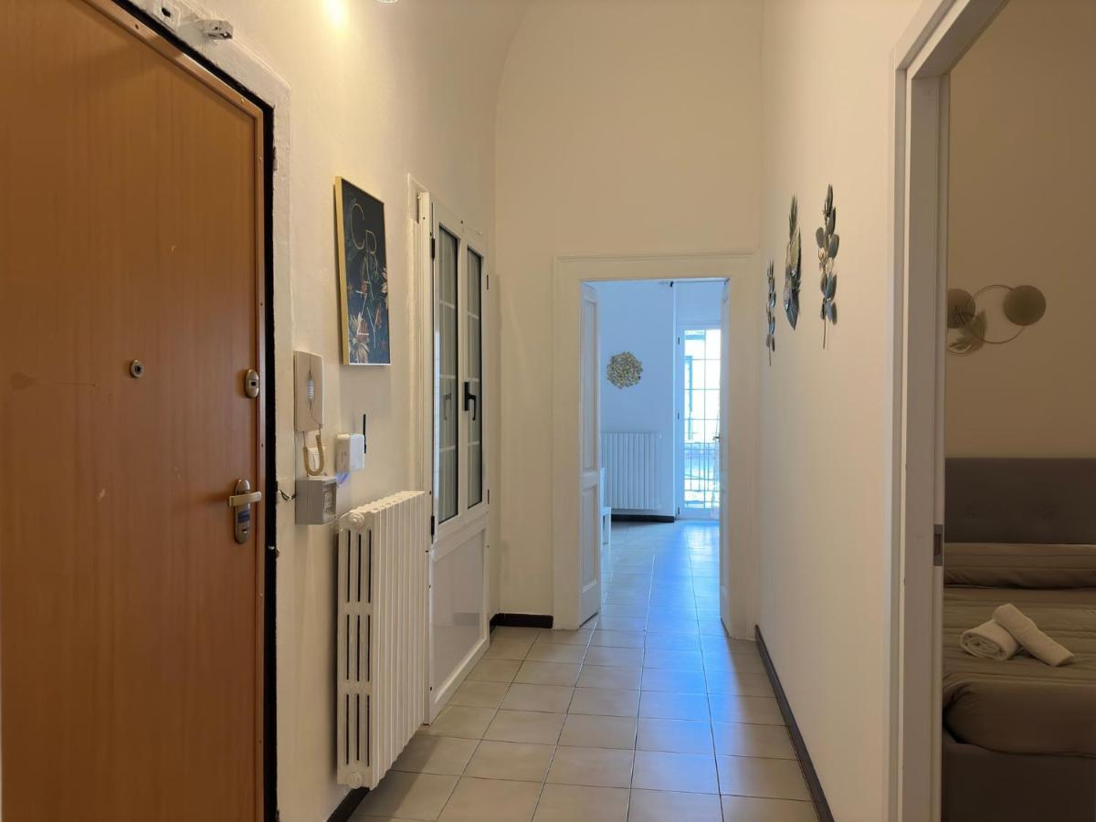 Cconforthotels Appartamento Crispi Бари Экстерьер фото